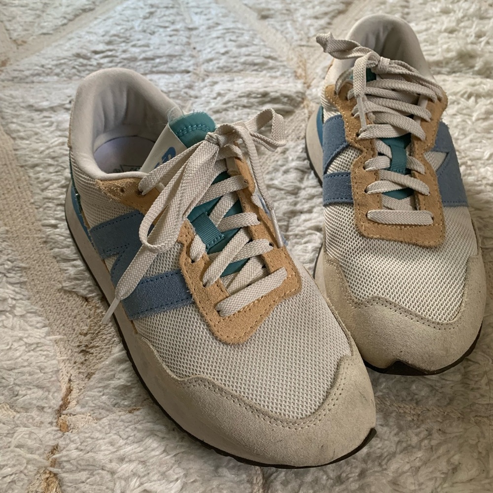 New Balance Cream and Blue Sneakers